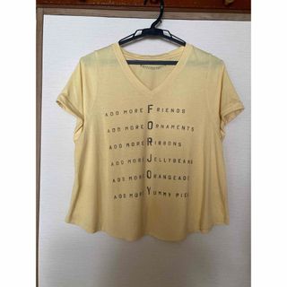 GU - 半袖　Ｔシャツ　イエロー　Ｖネック　