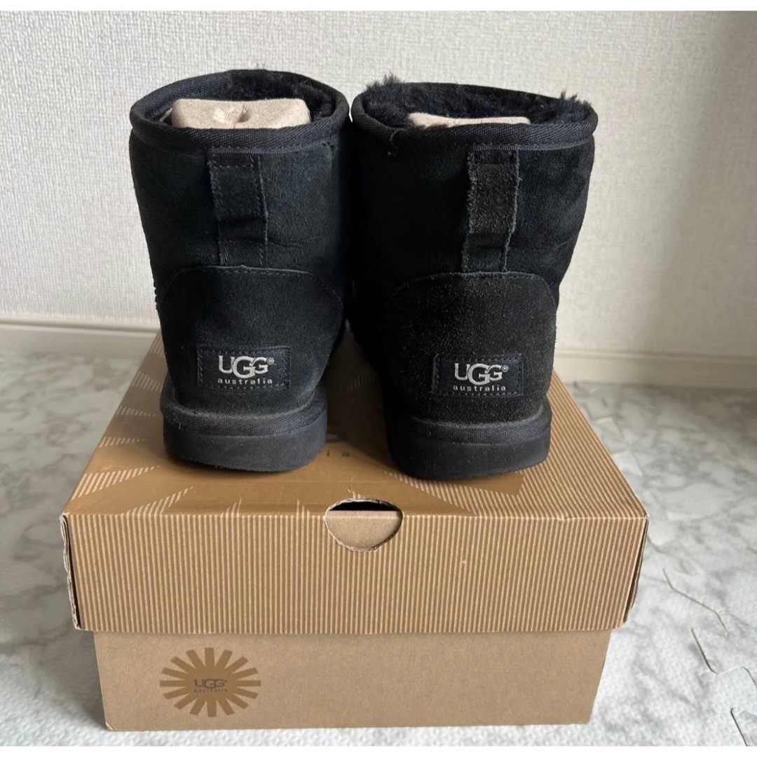 UGG(アグ)のUGG アグ　ムートン　25 レディースの靴/シューズ(ブーツ)の商品写真