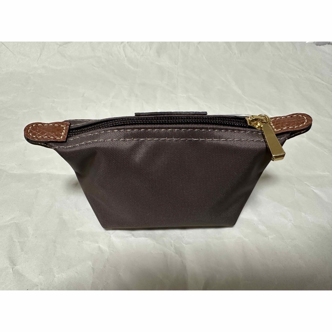 LONGCHAMP(ロンシャン)の☆未使用品☆LONGCHAMPポーチ レディースのファッション小物(ポーチ)の商品写真