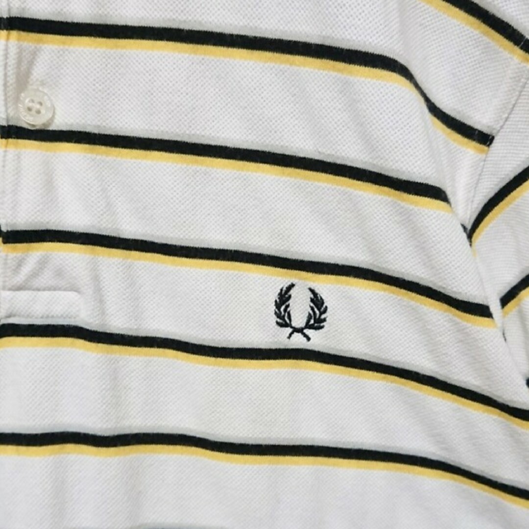FRED PERRY(フレッドペリー)の定番モデル フレッドペリー ワンポイント 刺繍 ロゴ ボーダー 半袖 ポロシャツ メンズのトップス(ポロシャツ)の商品写真
