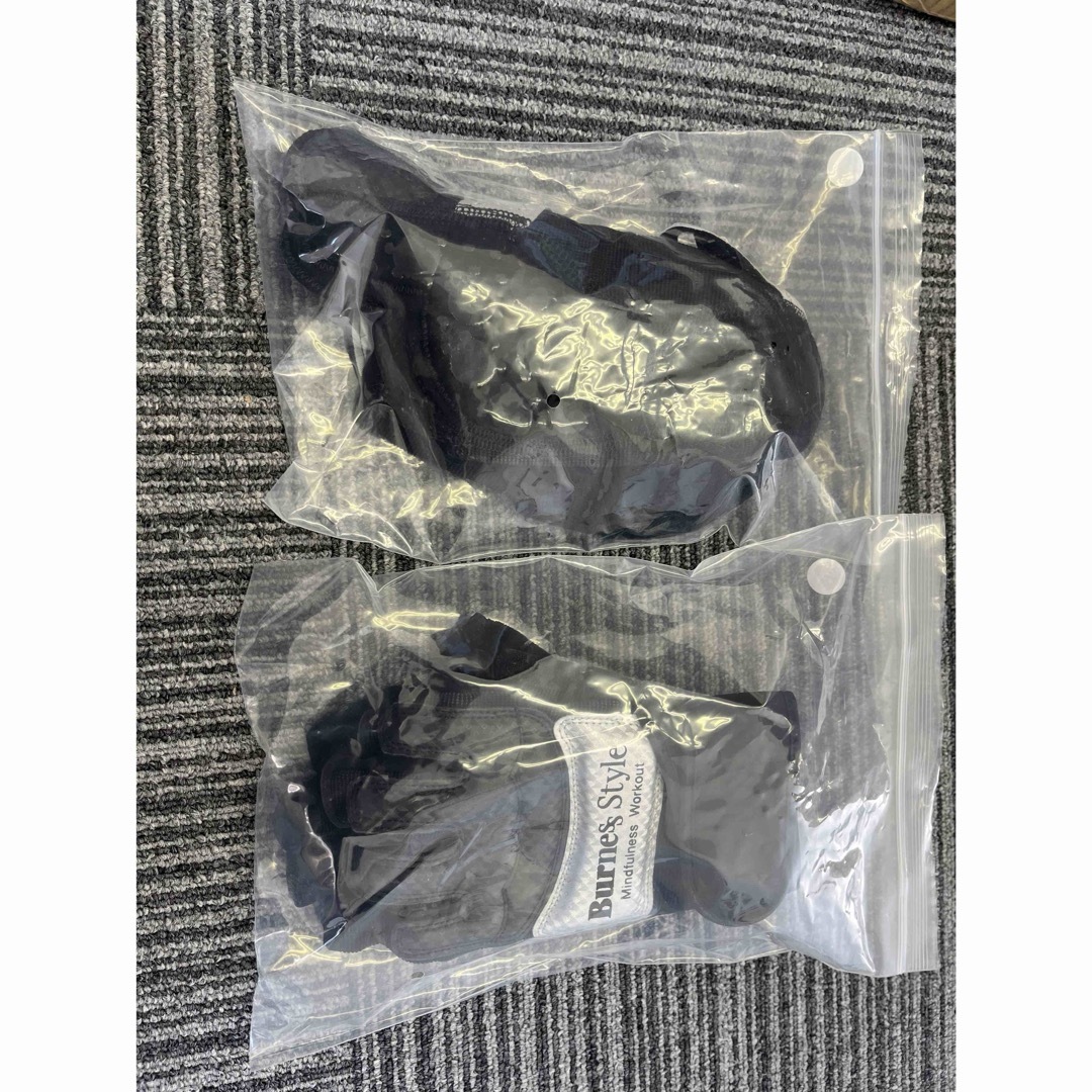 バーネススタイル　シューズ　グローブセット　黒　Mサイズ メンズのトップス(パーカー)の商品写真
