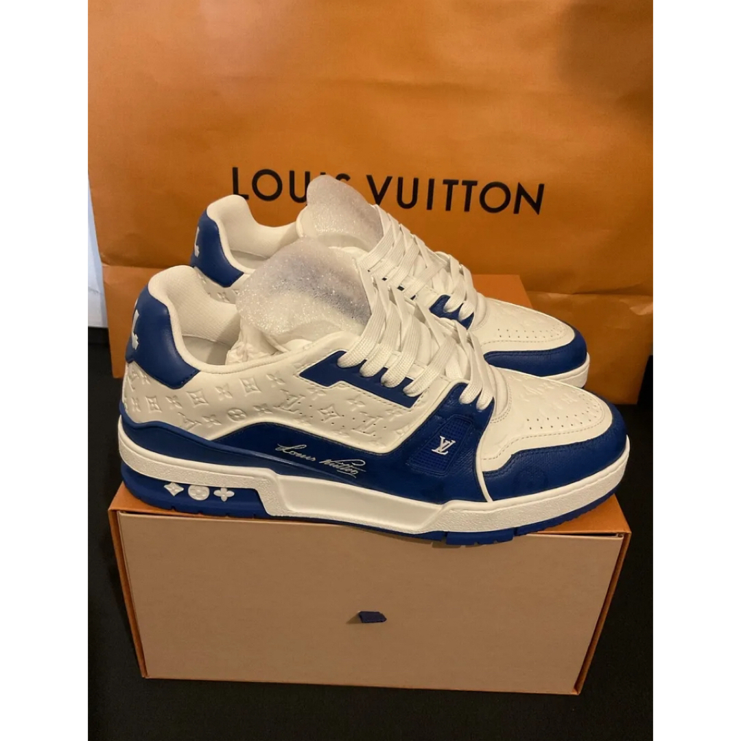 LOUIS VUITTON(ルイヴィトン)のLOUIS VUITTON Trainer Blue uk7.5  メンズの靴/シューズ(スニーカー)の商品写真