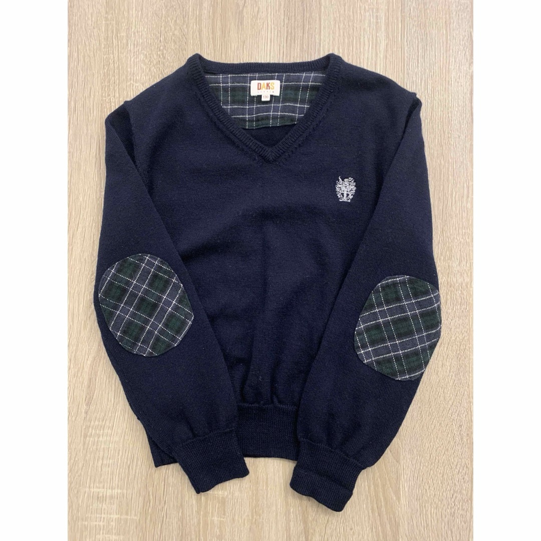 DAKS(ダックス)のdaks little ニット　セーター　130センチ　ダックス キッズ/ベビー/マタニティのキッズ服男の子用(90cm~)(ニット)の商品写真