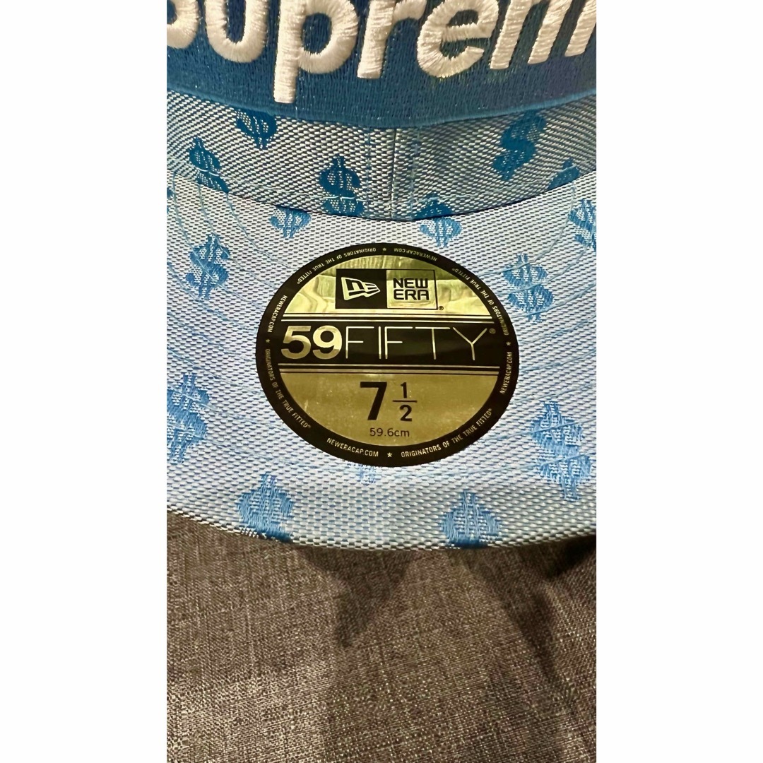 Supreme(シュプリーム)の超美品 Supreme Monogram Box Logo New Era メンズの帽子(キャップ)の商品写真