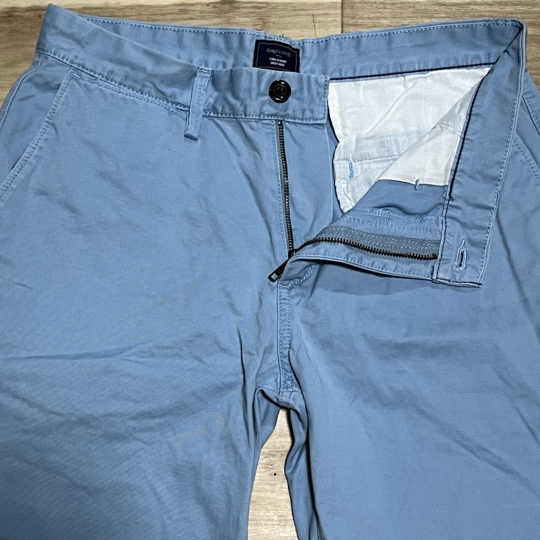 GAP(ギャップ)のGAP KHAKIS ギャップ メンズ ハーフパンツ ライトブルー Sサイズ メンズのパンツ(ショートパンツ)の商品写真