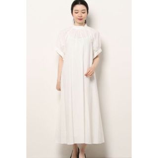 アメリヴィンテージ(Ameri VINTAGE)のCOTTON COLOR VOLUME DRESS パフスリーブ　AMERI (ロングワンピース/マキシワンピース)