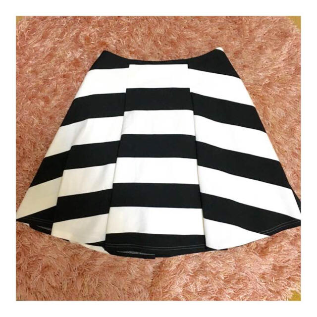 LUCA(ルカ)のluca☆ボーダーフレアスカート レディースのスカート(ミニスカート)の商品写真