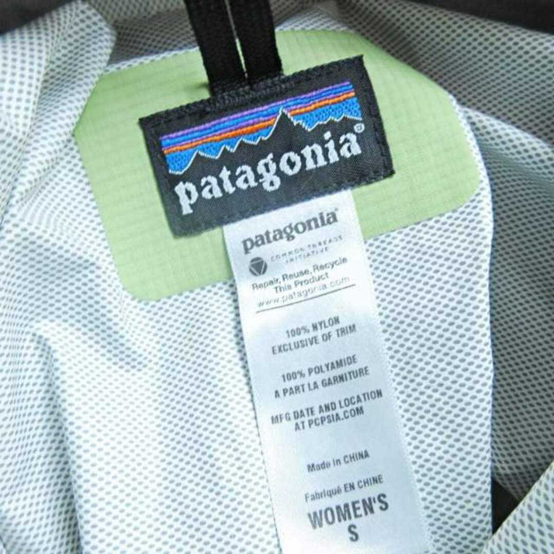 patagonia(パタゴニア)のパタゴニア 83805 トレイン シェルジャケット マウンテンパーカー 黄緑 S レディースのジャケット/アウター(その他)の商品写真