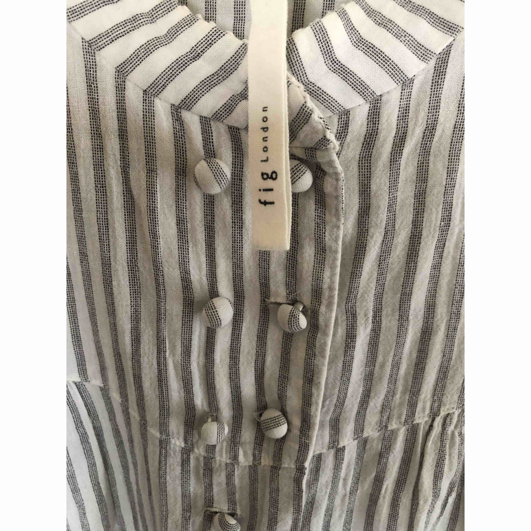 fig London(フィグロンドン)のfig London シャーリングシャツ　AMBIDEX レディースのトップス(シャツ/ブラウス(長袖/七分))の商品写真