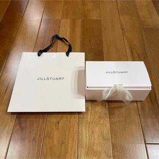 ジルスチュアート(JILLSTUART)のジルスチュアート　紙袋　ボックス(ショップ袋)