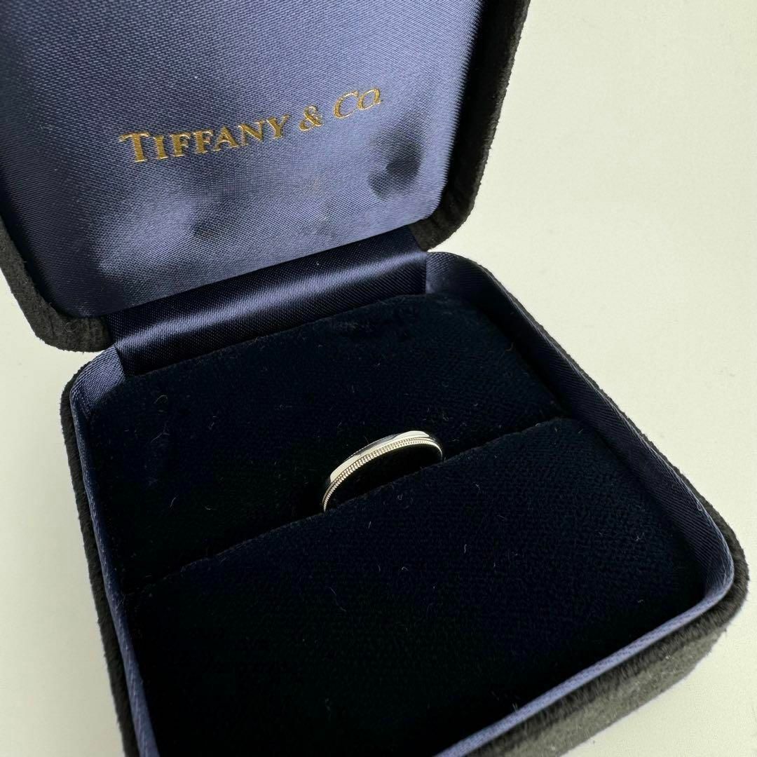 Tiffany & Co.(ティファニー)のティファニー Pt950 指輪 リング ミルグレイン プラチナ 8 号 レディースのアクセサリー(リング(指輪))の商品写真