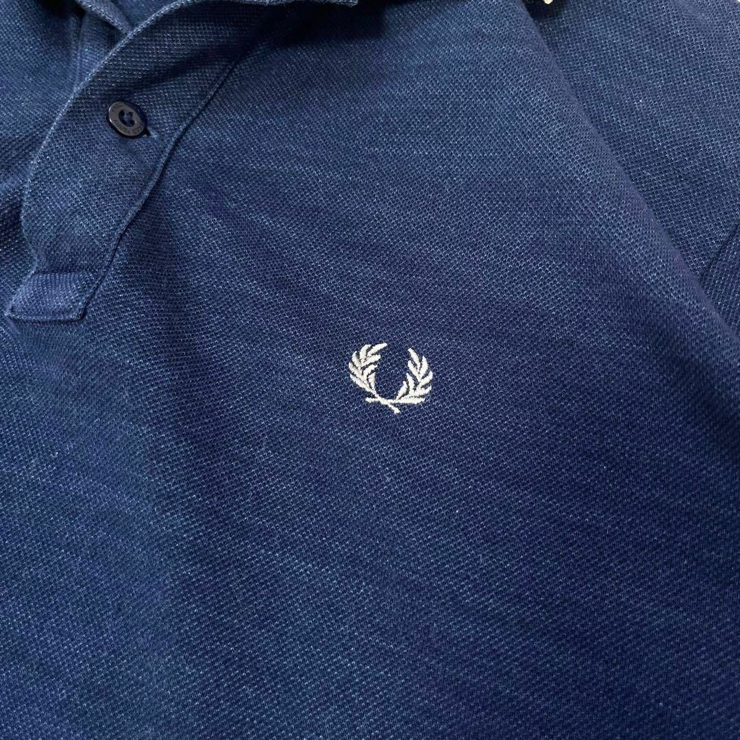 FRED PERRY(フレッドペリー)の【フレッドペリー】日本製 Lサイズ 刺繍ロゴ ライン入り ポロシャツ ネイビー メンズのトップス(ポロシャツ)の商品写真