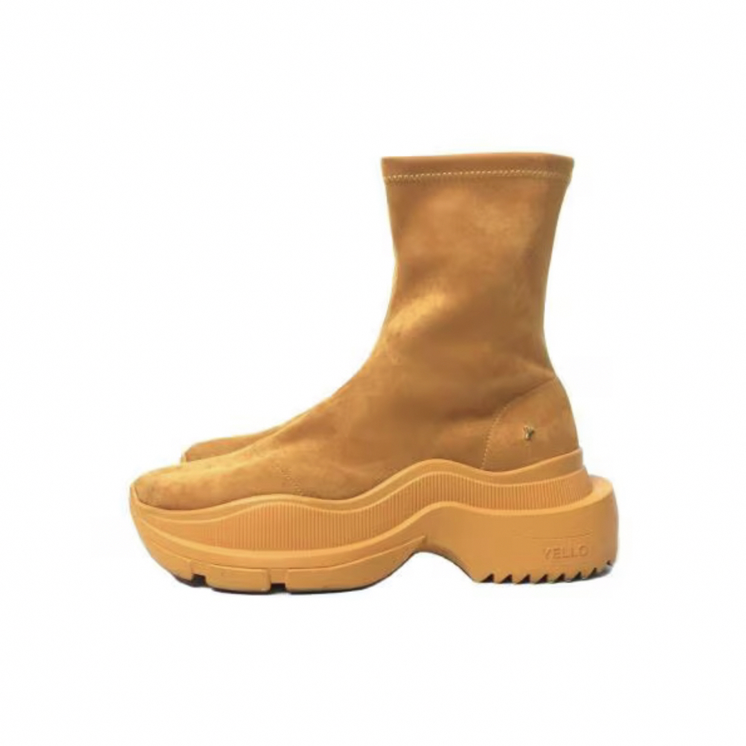 YELLO ショートブーツ レディースの靴/シューズ(ブーツ)の商品写真