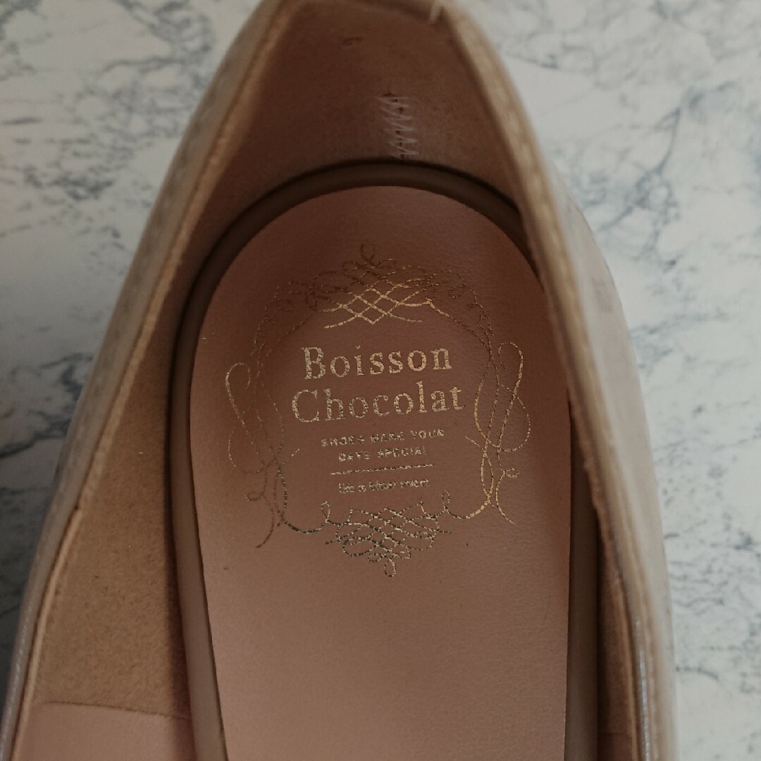 Boisson Chocolat(ボワソンショコラ)の【新品・難有り】Boisson Chocolat ポインテッドパンプス レディースの靴/シューズ(ハイヒール/パンプス)の商品写真