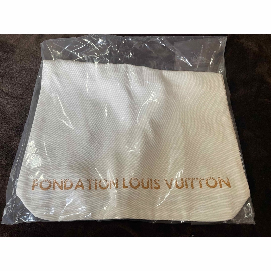 LOUIS VUITTON(ルイヴィトン)の【新品未使用】LOUIS VUITTON フォンダシオン トートバッグ レディースのバッグ(トートバッグ)の商品写真