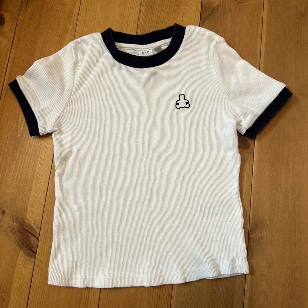 GAP(ギャップ)のGAP ギャップ　キッズ　白Tシャツ　トップス　くま　zara キッズ/ベビー/マタニティのキッズ服女の子用(90cm~)(Tシャツ/カットソー)の商品写真