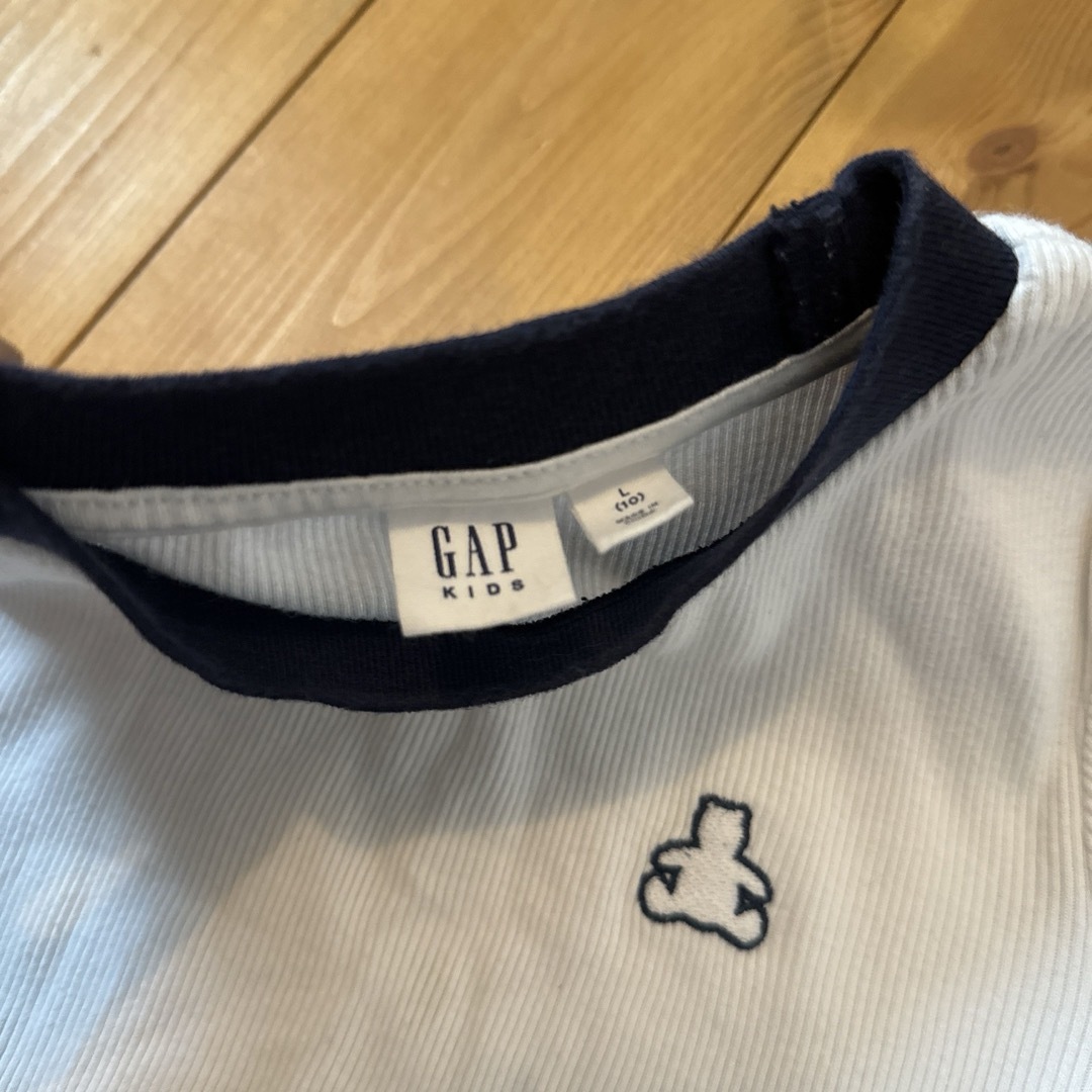 GAP(ギャップ)のGAP ギャップ　キッズ　白Tシャツ　トップス　くま　zara キッズ/ベビー/マタニティのキッズ服女の子用(90cm~)(Tシャツ/カットソー)の商品写真