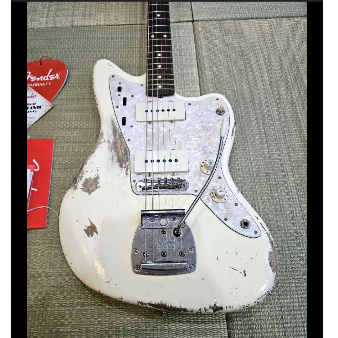 Fender(フェンダー)の本人同仕様Fender  INORAN Road Worn Jazzmaster 楽器のギター(エレキギター)の商品写真