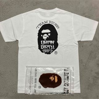 アベイシングエイプ(A BATHING APE)のAPE BAPE KAWS undefeated HEAD camo tシャツ(Tシャツ/カットソー(半袖/袖なし))