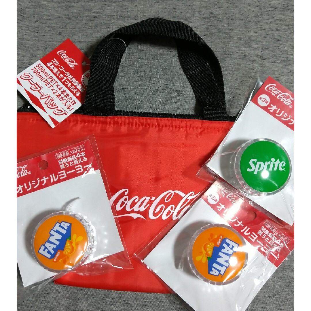 コカ・コーラ(コカコーラ)のコカ・コーラ ヨーヨー 保冷バック レディースのバッグ(トートバッグ)の商品写真
