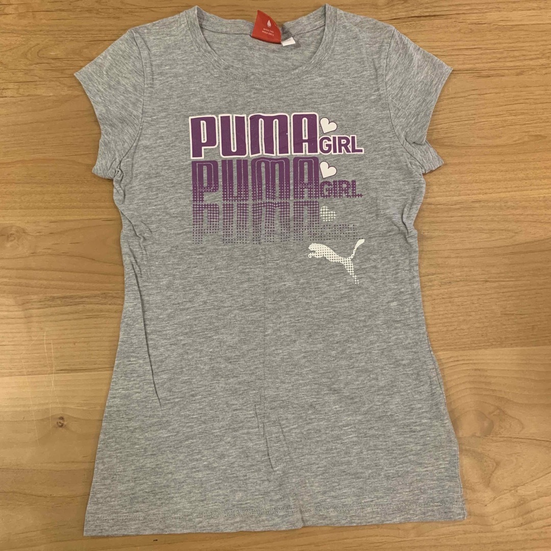 PUMA(プーマ)のプーマ PUMA 半袖 グレー Tシャツ  レディースのトップス(Tシャツ(半袖/袖なし))の商品写真