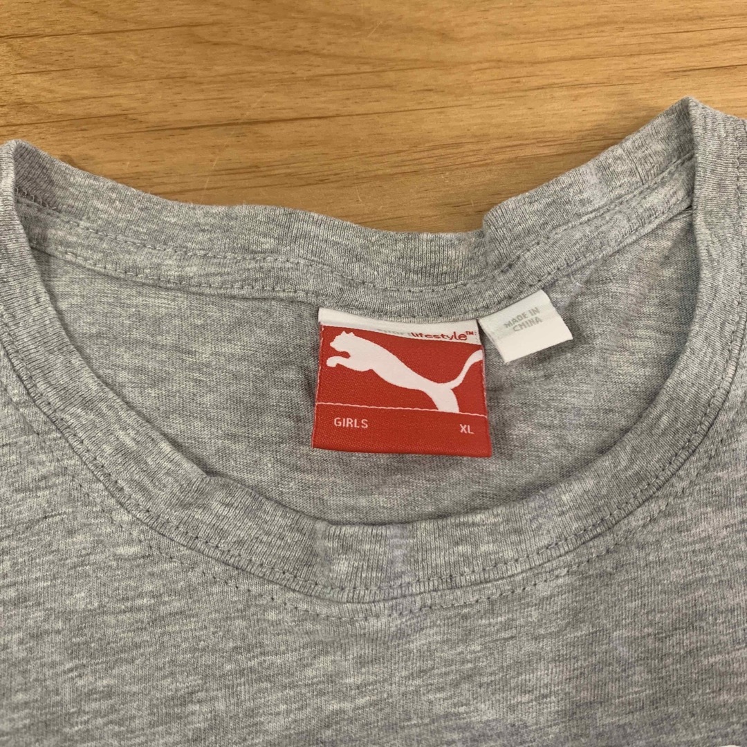 PUMA(プーマ)のプーマ PUMA 半袖 グレー Tシャツ  レディースのトップス(Tシャツ(半袖/袖なし))の商品写真