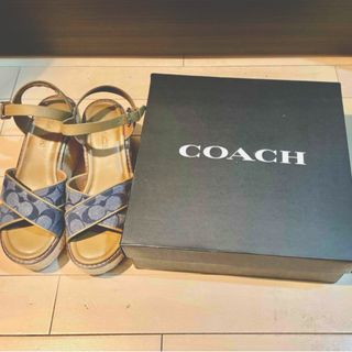 COACHサンダル　4/30までに購入ならさらに値引き！