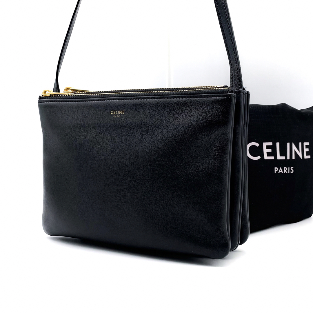 celine(セリーヌ)の現行ロゴ　セリーヌ　トリオ　スモール　ショルダーバッグ　ラムレザー　黒　ブラック レディースのバッグ(ショルダーバッグ)の商品写真