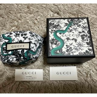 GUCCI グッチ 空箱＆ 袋 蛇 スネーク グリーンカラー　