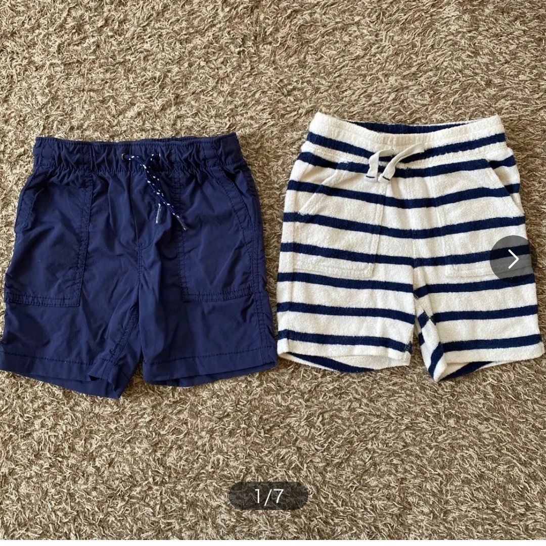 babyGAP(ベビーギャップ)のbaby GAP 90 ハーフパンツ　2枚セット キッズ/ベビー/マタニティのキッズ服男の子用(90cm~)(パンツ/スパッツ)の商品写真