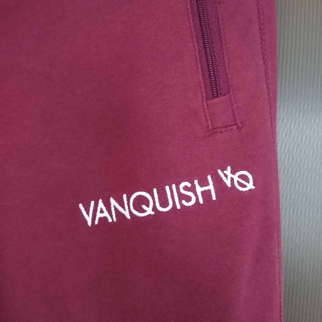 VANQUISH(ヴァンキッシュ)のVANQUISH FITNESS ジョガーパンツ S ワインレッド メンズのパンツ(その他)の商品写真