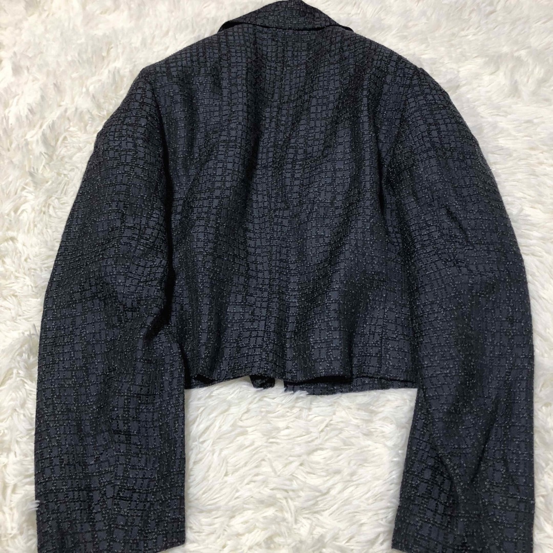 Trussardi(トラサルディ)のトラサルディTRUSSARDI 極美品✨ジャケット　40 春夏 レディースのジャケット/アウター(ノーカラージャケット)の商品写真