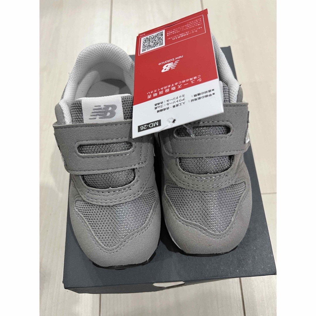 New Balance(ニューバランス)の新品 ニューバランス 16cm グレー IZ373 KG2 キッズ キッズ/ベビー/マタニティのキッズ靴/シューズ(15cm~)(スニーカー)の商品写真