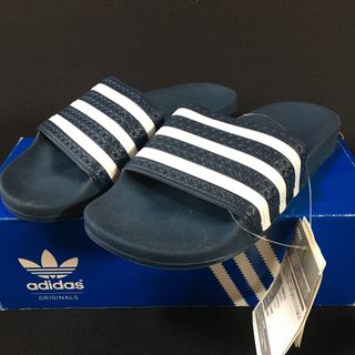 アディダス(adidas)の新品 23.5 アディダス アディレッタ】adidas ADILETTE (サンダル)