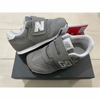 New Balance - 新品 ニューバランス 15.5cm グレー IZ373 KG2 キッズ