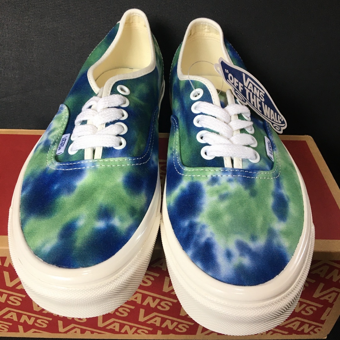 AUTHENTIC（VANS）(オーセンティック)の新品 26 VANS/バンズ　オーセンティック AUTHENTIC 44D メンズの靴/シューズ(スニーカー)の商品写真