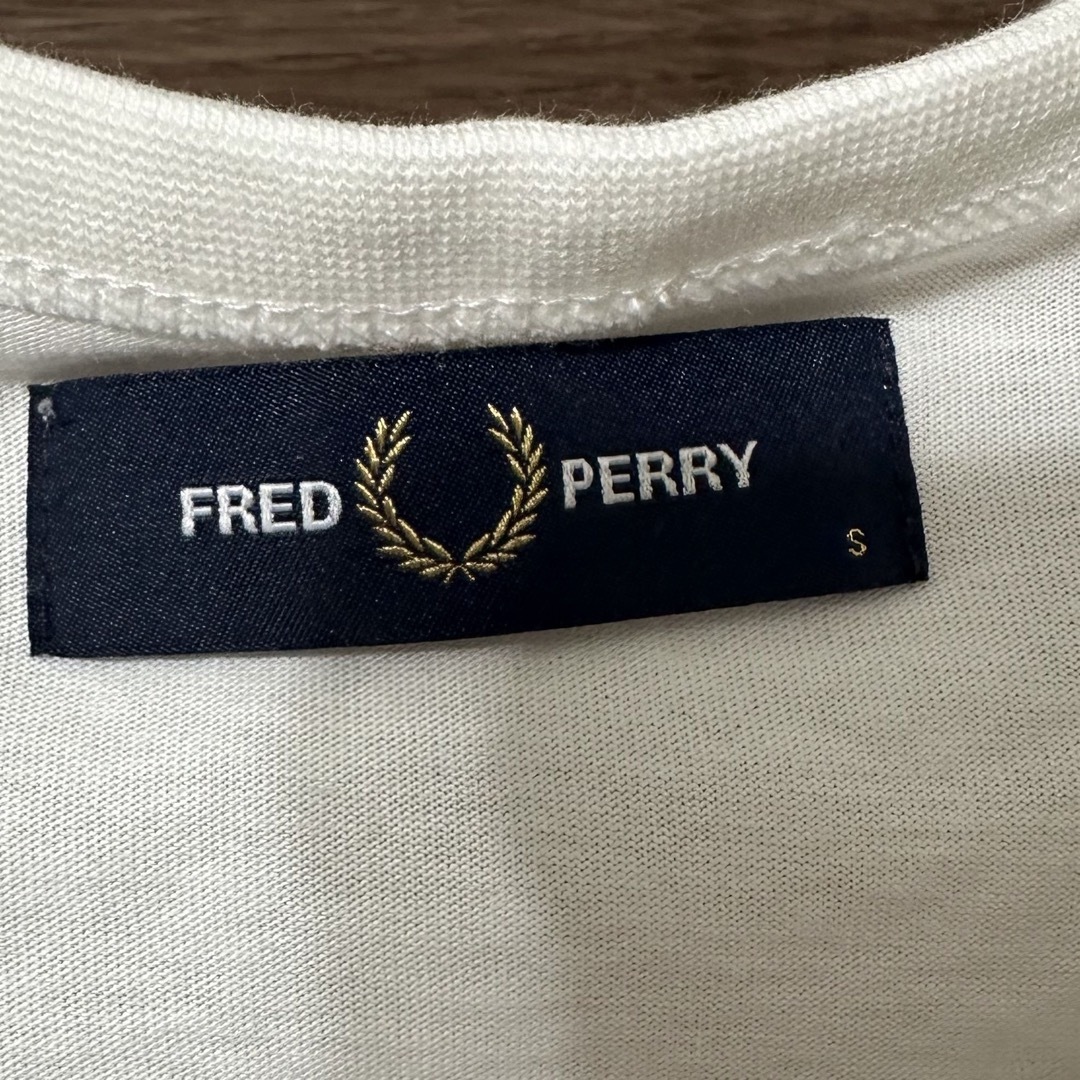 FRED PERRY Tシャツ  レディースのトップス(Tシャツ(半袖/袖なし))の商品写真