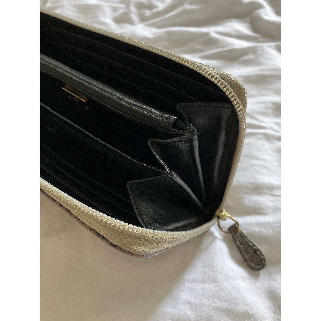 Vivienne Westwood 長財布 折り財布 ラウンドファスナー 蛇柄
