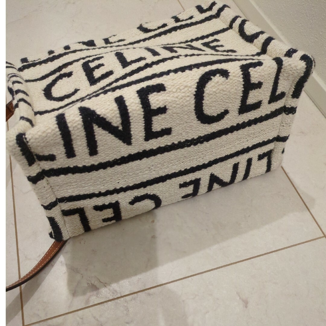 celine(セリーヌ)のCELINE　バッグ レディースのバッグ(トートバッグ)の商品写真