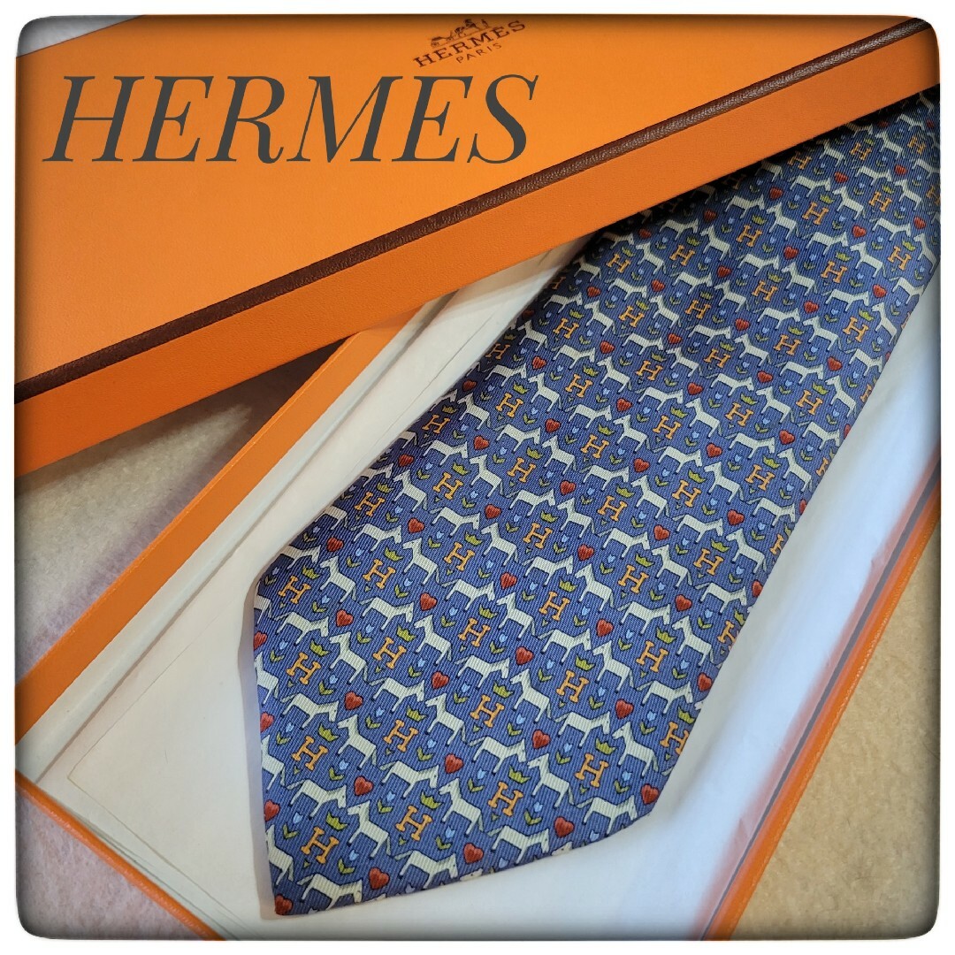 Hermes(エルメス)の美品【HERMES エルメス 】ネクタイ 総柄 ブルー系 シルク100% メンズのファッション小物(ネクタイ)の商品写真