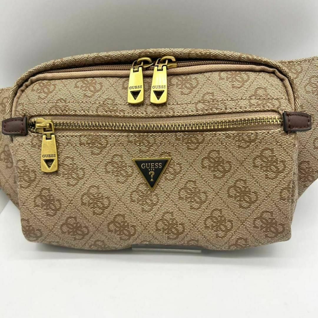 GUESS(ゲス)の新品 未使用 GUESS VEZZOLA Squared Bum Bag バッグ メンズのバッグ(ボディーバッグ)の商品写真