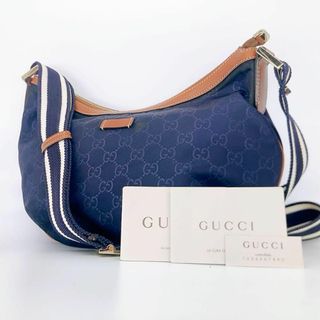 グッチ(Gucci)のGUCCI ショルダーバッグ GG柄　ハーフムーン ナイロン 181092(ショルダーバッグ)