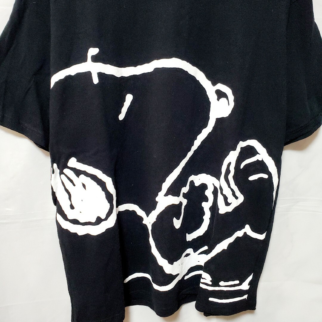 SNOOPY(スヌーピー)の新品 スヌーピー Tシャツ SNOOPY 半袖 peanuts 黒 メンズ メンズのトップス(Tシャツ/カットソー(半袖/袖なし))の商品写真