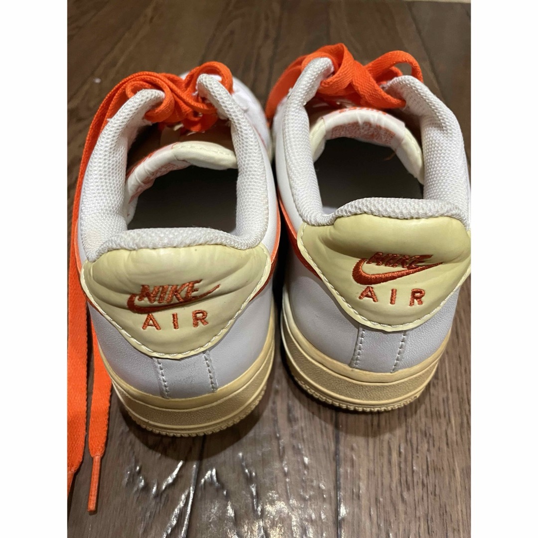 NIKE(ナイキ)のスニーカー☆NIKE AIR☆AIR FORCE 1 レディースの靴/シューズ(スニーカー)の商品写真