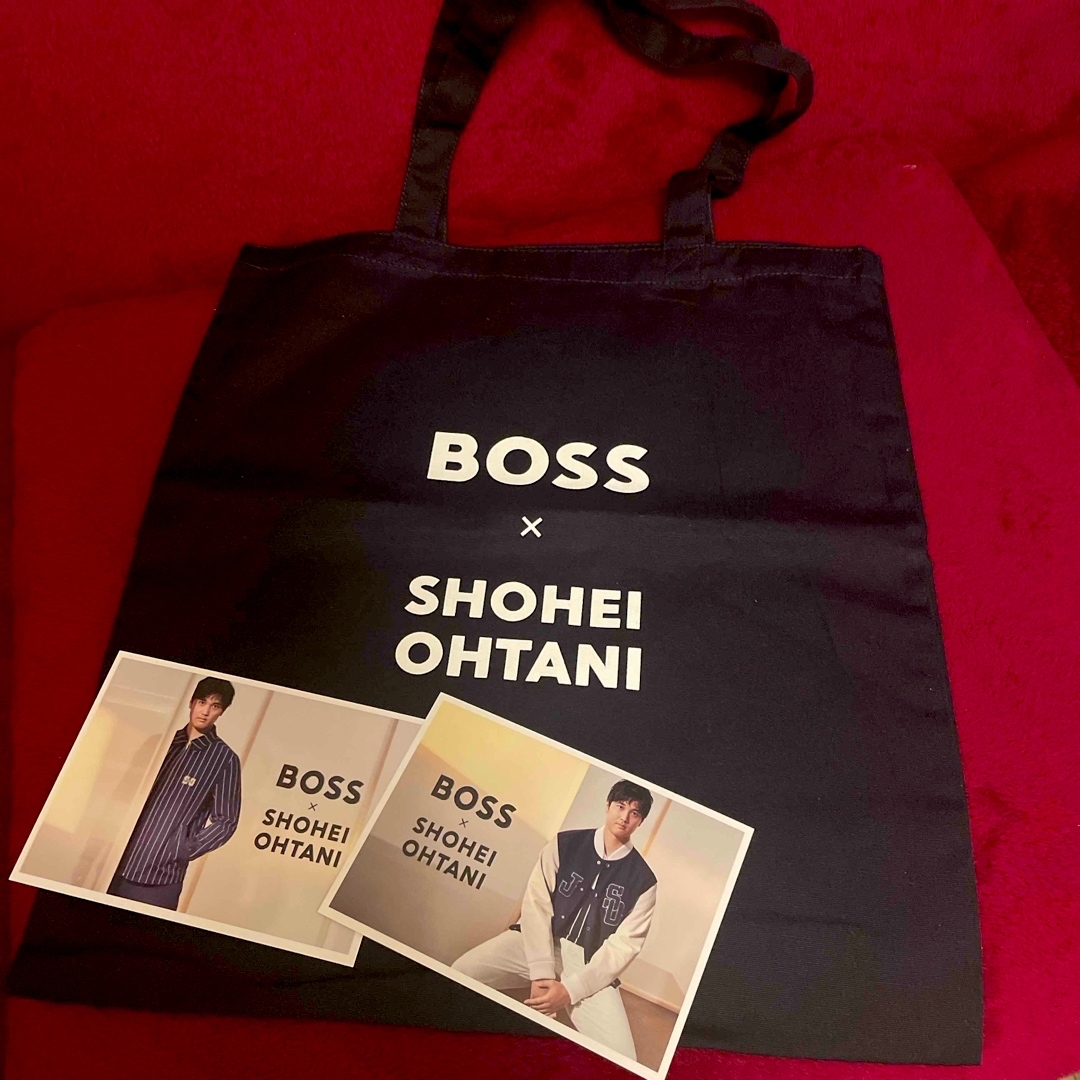 BOSS(ボス)の【非売品】BOSS ×大谷翔平選手 コラボ トートバッグ & ポストカード エンタメ/ホビーのタレントグッズ(スポーツ選手)の商品写真