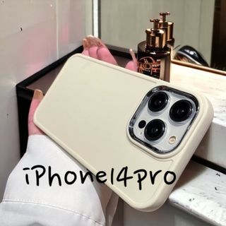 【数量限定】ソフトケース　iPhoneケース　14pro　ホワイト　耐衝撃　韓国(iPhoneケース)