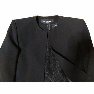 送料込み　11号の喪服（半袖ワンピース＋ジャケット）　着用歴ありの中古品(礼服/喪服)