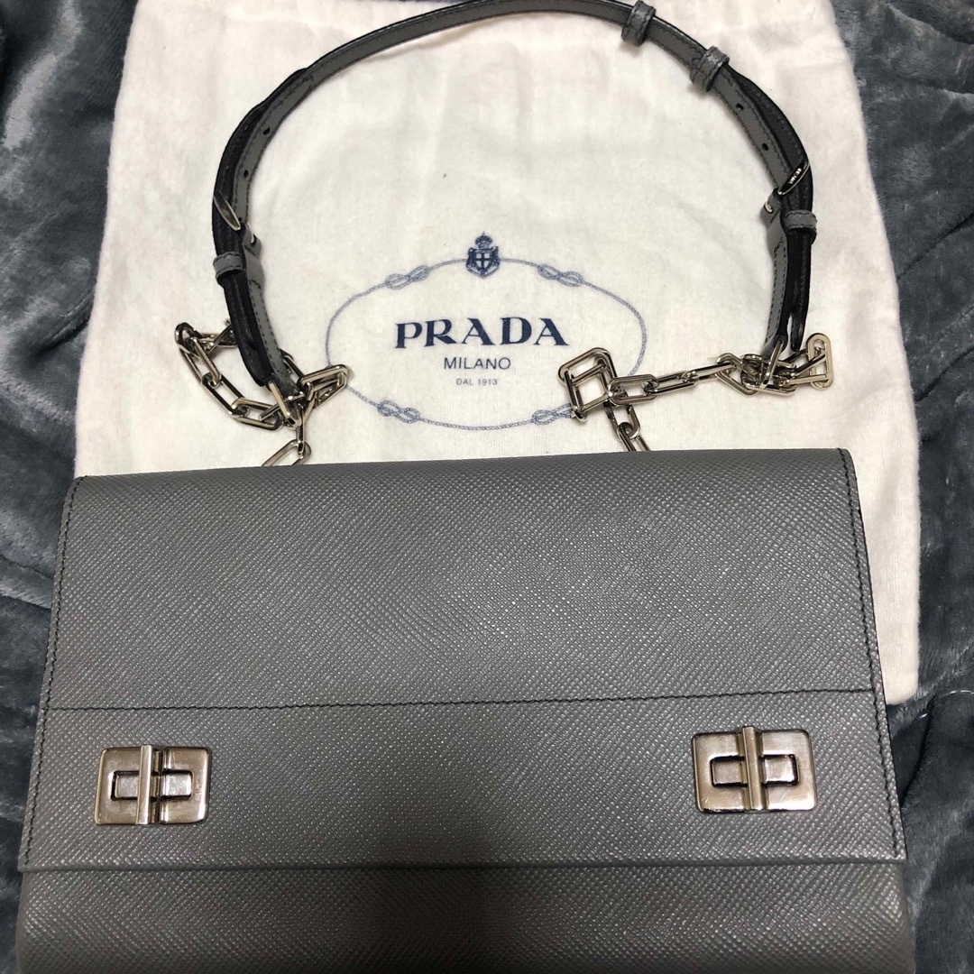 PRADA(プラダ)のPRADA バッグ レディースのバッグ(ハンドバッグ)の商品写真