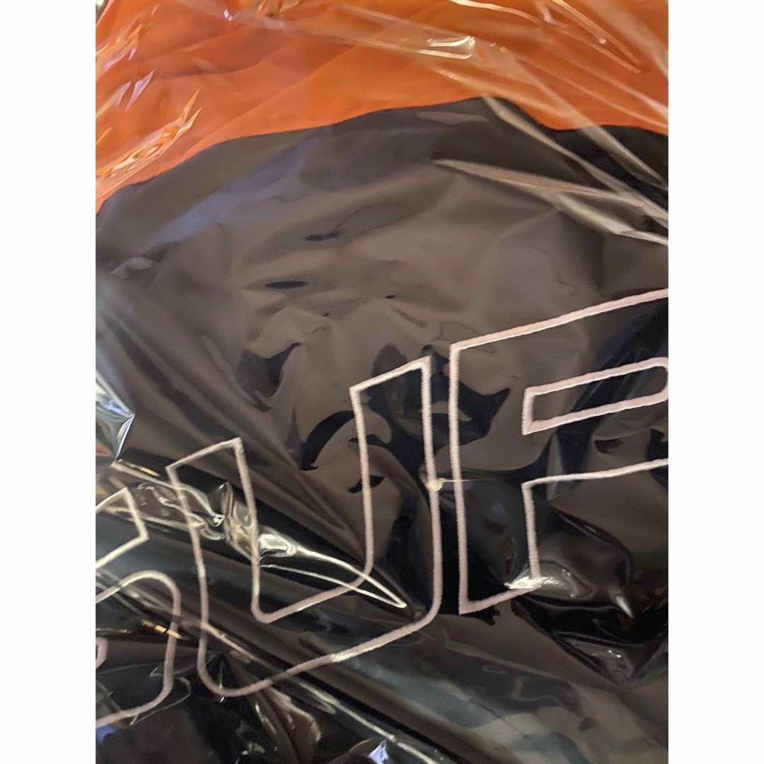 Supreme(シュプリーム)のSupreme Curve Track Jacket "Grey" メンズのジャケット/アウター(ナイロンジャケット)の商品写真