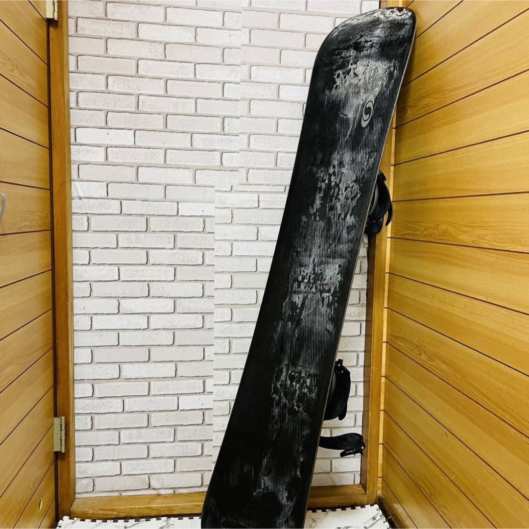SALOMON(サロモン)の美品 清掃済み サロモン 板＆バインディング 2点セット 151cm スポーツ/アウトドアのスノーボード(ボード)の商品写真